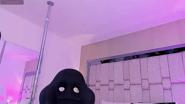 Snapshot of GemaGarcia_ chatting on 03/04/26, 04:40 GemaGarcia online show from 03/04/26, 04:40