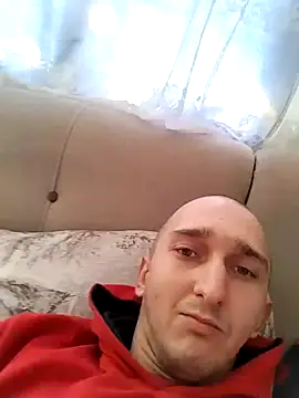 Mahmaze online show from 03/08/26, 02:43