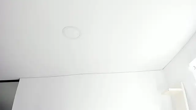 Snapshot of KoralCruz_ chatting on 03/31/26, 03:23 KoralCruz online show from 03/31/26, 03:23