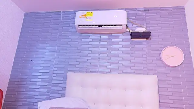 Snapshot of pervert_shydoll1 chatting on 03/28/26, 03:50 pervert shydoll1 online show from 03/28/26, 03:50