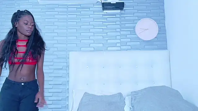 Snapshot of pervert_shydoll1 chatting on 04/04/26, 04:00 pervert shydoll1 online show from 04/04/26, 04:00