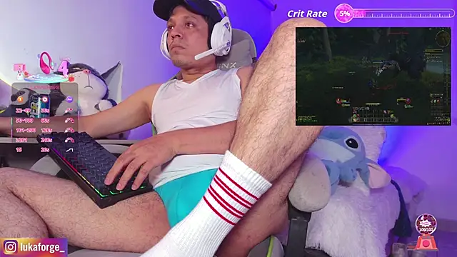 Snapshot of Lukaforge chatting on 04/18/26, 07:58 Lukaforge online show from 04/18/26, 07:58