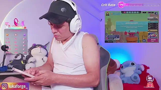 Snapshot of Lukaforge chatting on 04/25/26, 07:44 Lukaforge online show from 04/25/26, 07:44