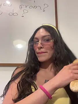 Snapshot of SweetCherry__ chatting on 03/09/26, 08:02 SweetCherry online show from 03/09/26, 08:02