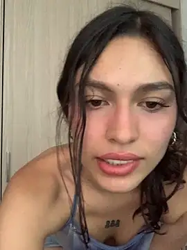 Snapshot of SweetCherry__ chatting on 04/10/26, 10:14 SweetCherry online show from 04/10/26, 10:14