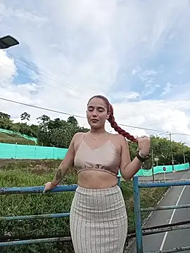 isabella ferrer99 online show from 04/18/26, 09:04