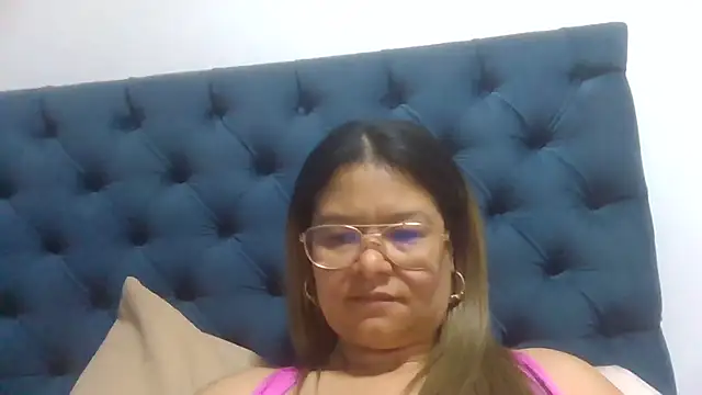 Snapshot of Jiwon_Han chatting on 04/20/26, 01:52 Jiwon Han online show from 04/20/26, 01:52