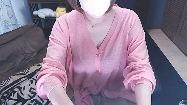 Snapshot of KARON2026 chatting on 05/16/26, 04:20 KARON2026 online show from 05/16/26, 04:20