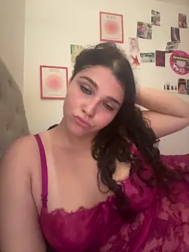 Snapshot of blushbunnyyyy chatting on 03/13/26, 12:17 blushbunnyyyy online show from 03/13/26, 12:17