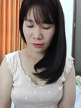 Snapshot of Bondgirl_9 chatting on 07/03/26, 06:09 Bondgirl 9 online show from 07/03/26, 06:09