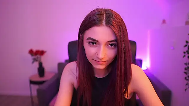 Snapshot of RocknRose18 chatting on 03/10/26, 02:00 RocknRose18 online show from 03/10/26, 02:00