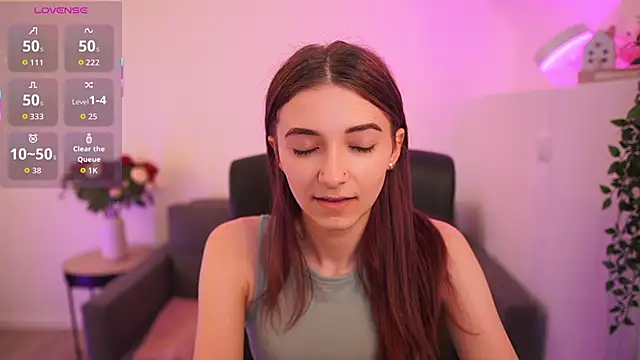 Snapshot of RocknRose18 chatting on 03/26/26, 02:00 RocknRose18 online show from 03/26/26, 02:00