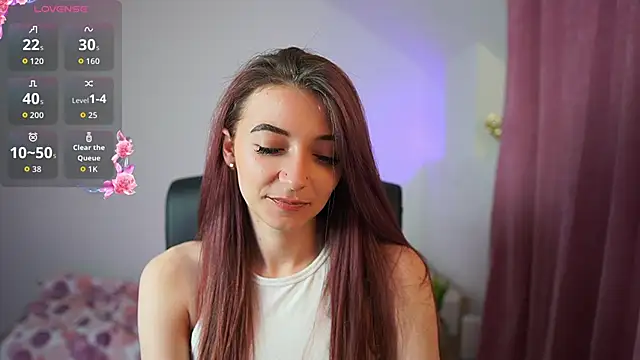 Snapshot of RocknRose18 chatting on 04/17/26, 02:53 RocknRose18 online show from 04/17/26, 02:53