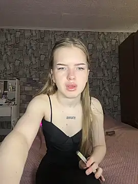 Snapshot of KayShaw chatting on 03/31/26, 06:25 KayShaw online show from 03/31/26, 06:25