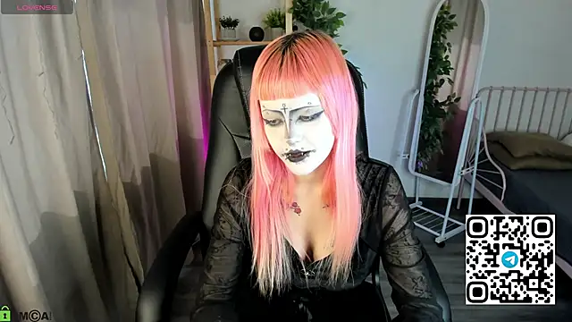 Snapshot of Necucuby chatting on 04/11/26, 08:07 Necucuby online show from 04/11/26, 08:07