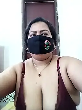 Snapshot of Star--Girl chatting on 03/16/26, 03:34 Star--Girl online show from 03/16/26, 03:34