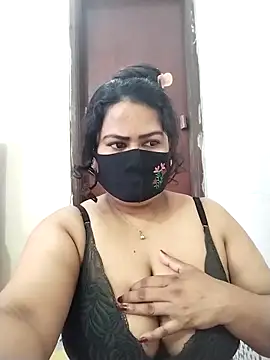 Snapshot of Star--Girl chatting on 04/11/26, 04:17 Star--Girl online show from 04/11/26, 04:17