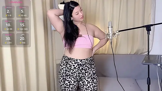 Snapshot of Tavie1744 chatting on 03/16/26, 11:31 Tavie1744 online show from 03/16/26, 11:31