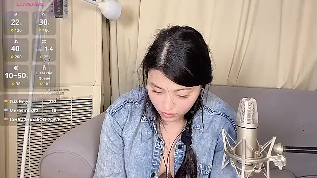 Snapshot of Tavie1744 chatting on 03/20/26, 11:26 Tavie1744 online show from 03/20/26, 11:26