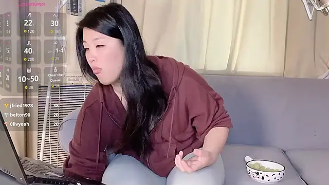 Snapshot of Tavie1744 chatting on 03/23/26, 12:25 Tavie1744 online show from 03/23/26, 12:25