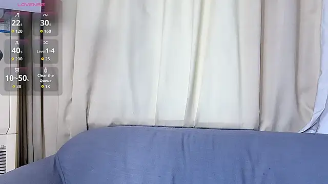 Snapshot of Tavie1744 chatting on 04/06/26, 11:49 Tavie1744 online show from 04/06/26, 11:49