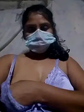 Snapshot of nilkirilli chatting on 03/28/26, 03:44 nilkirilli online show from 03/28/26, 03:44