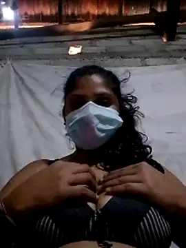 Snapshot of nilkirilli chatting on 04/03/26, 04:43 nilkirilli online show from 04/03/26, 04:43