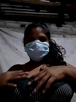 Snapshot of nilkirilli chatting on 04/07/26, 04:40 nilkirilli online show from 04/07/26, 04:40