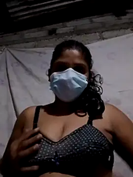 Snapshot of nilkirilli chatting on 04/09/26, 11:32 nilkirilli online show from 04/09/26, 11:32