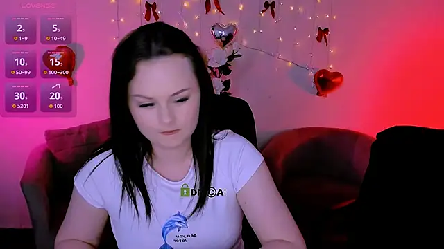 Snapshot of miss_courtney_ chatting on 03/22/26, 01:47 miss courtney online show from 03/22/26, 01:47