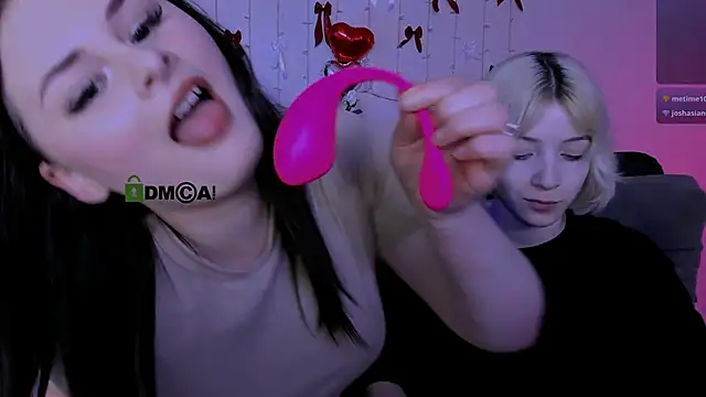 Snapshot of miss_courtney_ chatting on 03/29/26, 10:48 miss courtney online show from 03/29/26, 10:48