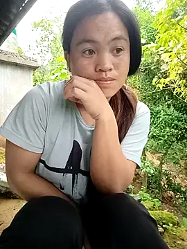 Snapshot of Mayxinh_love chatting on 05/16/26, 10:52 Mayxinh love online show from 05/16/26, 10:52
