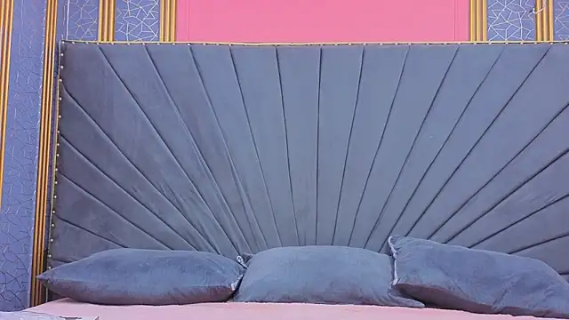 Snapshot of Kaely-Hot- chatting on 04/16/26, 02:29 Kaely-Hot- online show from 04/16/26, 02:29