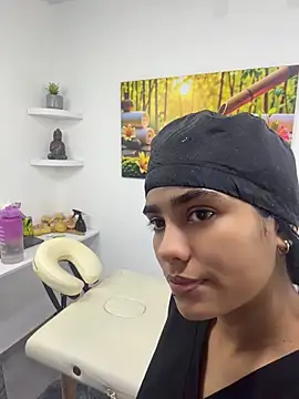 Snapshot of Kinky-Nurses chatting on 04/16/26, 06:52 Kinky-Nurses online show from 04/16/26, 06:52