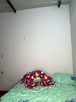 Snapshot of Nicole_Cute04 chatting on 04/09/26, 04:23 Nicole Cute04 online show from 04/09/26, 04:23