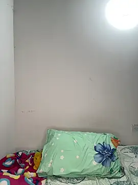 Snapshot of Nicole_Cute04 chatting on 04/11/26, 07:45 Nicole Cute04 online show from 04/11/26, 07:45