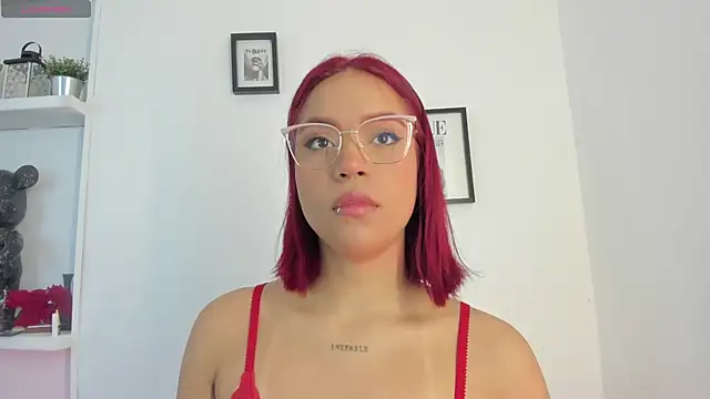 Snapshot of Im_Scarlett_ chatting on 03/14/26, 06:24 Im Scarlett online show from 03/14/26, 06:24