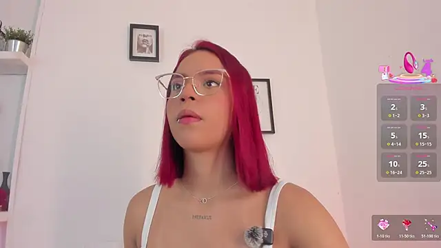 Snapshot of Im_Scarlett_ chatting on 03/25/26, 06:03 Im Scarlett online show from 03/25/26, 06:03