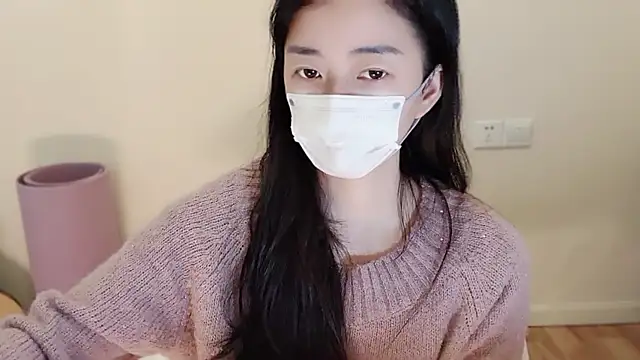 Snapshot of jinxiyao01 chatting on 05/03/26, 02:17 jinxiyao01 online show from 05/03/26, 02:17