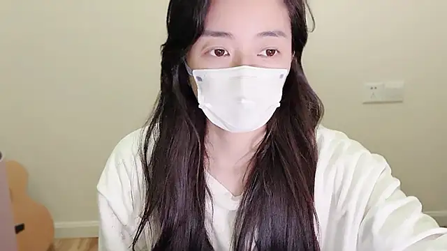 Snapshot of jinxiyao01 chatting on 05/08/26, 03:17 jinxiyao01 online show from 05/08/26, 03:17
