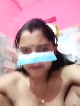 Snapshot of Sexy_Sonniyaa chatting on 04/05/26, 04:31 Sexy Sonniyaa online show from 04/05/26, 04:31