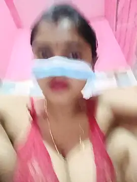 Snapshot of Sexy_Sonniyaa chatting on 05/15/26, 05:31 Sexy Sonniyaa online show from 05/15/26, 05:31