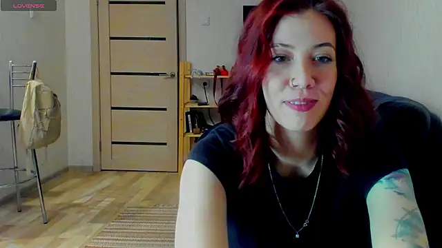 Snapshot of ooopsybritney chatting on 03/13/26, 04:35 ooopsybritney online show from 03/13/26, 04:35