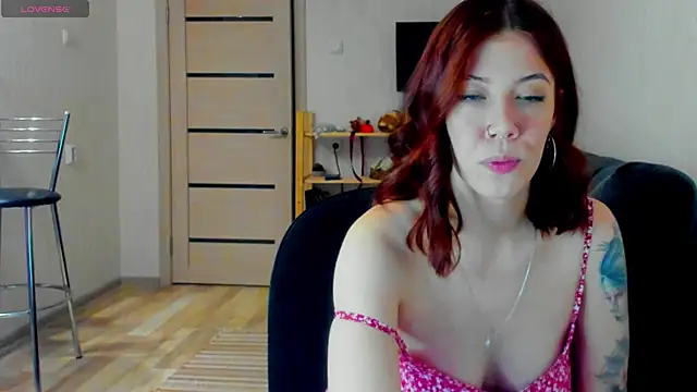 Snapshot of ooopsybritney chatting on 03/20/26, 04:56 ooopsybritney online show from 03/20/26, 04:56