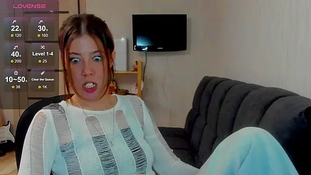 Snapshot of ooopsybritney chatting on 06/03/26, 01:57 ooopsybritney online show from 06/03/26, 01:57
