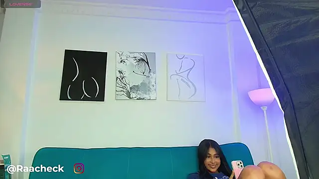 Snapshot of RAACHECK_ chatting on 04/15/26, 02:29 RAACHECK online show from 04/15/26, 02:29