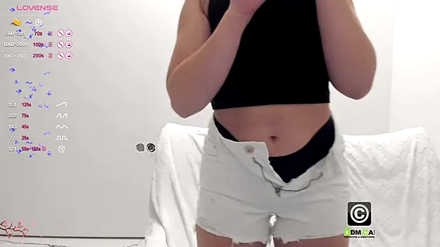 Snapshot of Chill_Amira chatting on 03/03/26, 10:26 Chill Amira online show from 03/03/26, 10:26