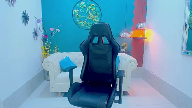 Snapshot of gaby_sweet10 chatting on 04/21/26, 11:18 gaby sweet10 online show from 04/21/26, 11:18