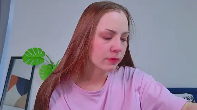 Snapshot of I_m_Regina chatting on 03/17/26, 05:55 I m Regina online show from 03/17/26, 05:55