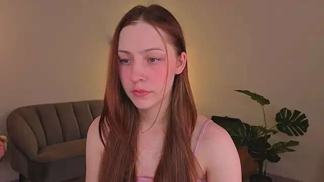 Snapshot of I_m_Regina chatting on 07/12/26, 06:04 I m Regina online show from 07/12/26, 06:04